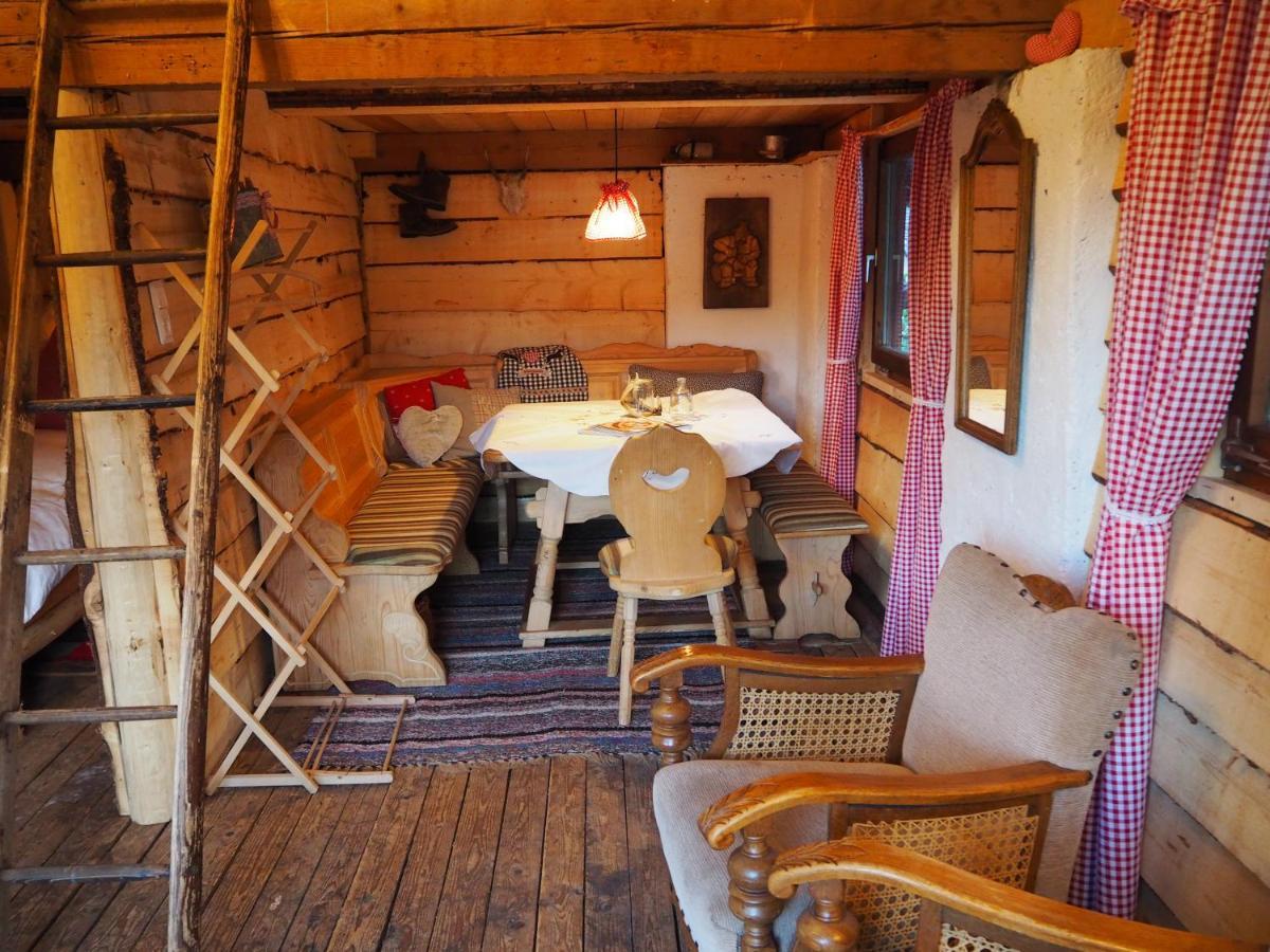 Sachserhof Ferienwohnungen In Sachsenburg Exteriér fotografie