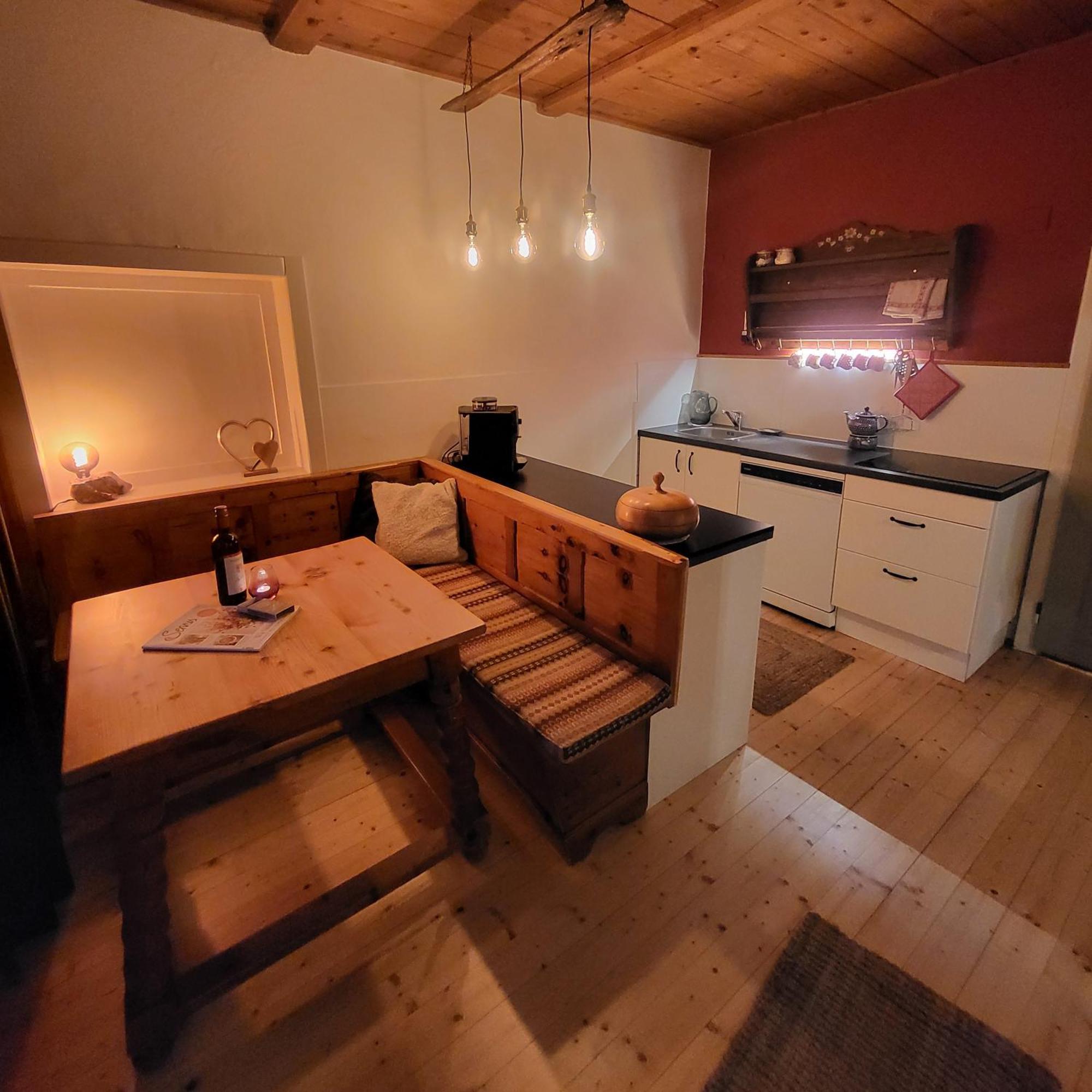 Sachserhof Ferienwohnungen In Sachsenburg Exteriér fotografie